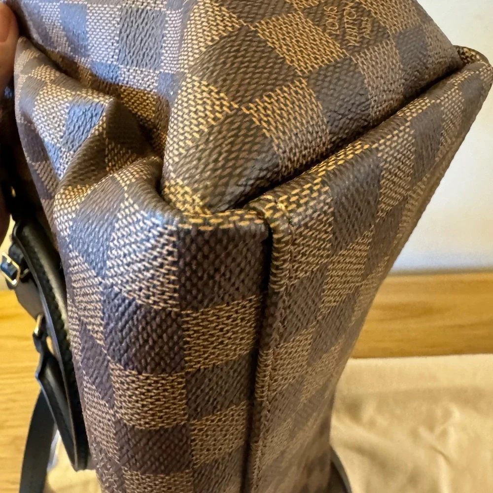 Authentic Louis Vuitton Odeon Tote MM in Damier Ebene - Picture 6 of 12